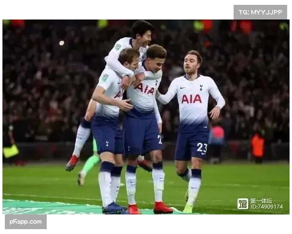 布莱顿年轻主帅胡泽勒引领传控革命 新援助力冲击欧战